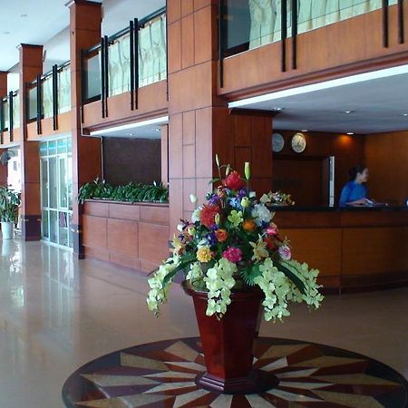 Huu Nghi Hotel Vinh Εξωτερικό φωτογραφία